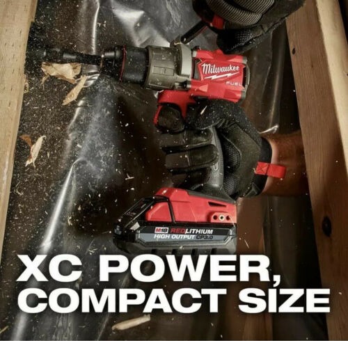 NEW Milwaukee M18 Red Lithium HIGH OUTPUT CP3.0 Battery, 3.0Ah Brand new