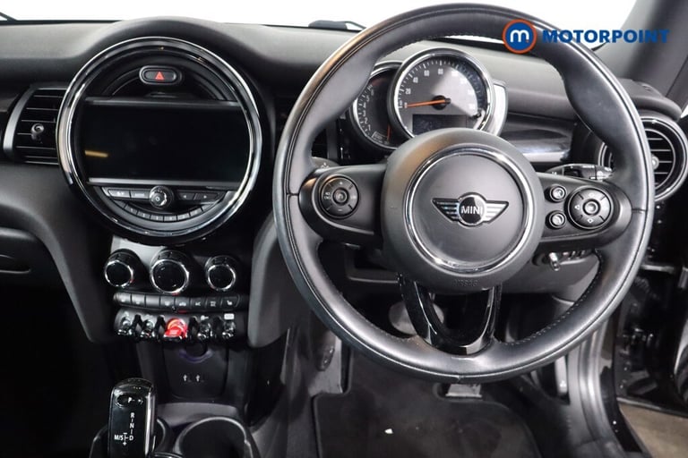 2018 MINI Hatch 1.5 Cooper II 3dr Auto [Chili-Nav-Plus Pack] Hatchback Petrol Automatic