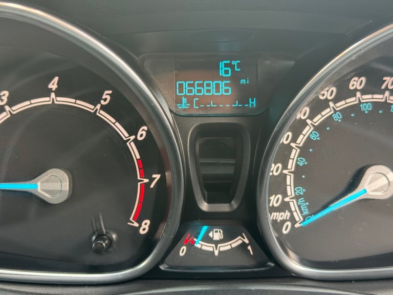 2017 Ford Fiesta 1.0 EcoBoost Titanium 5dr HATCHBACK Petrol Manual