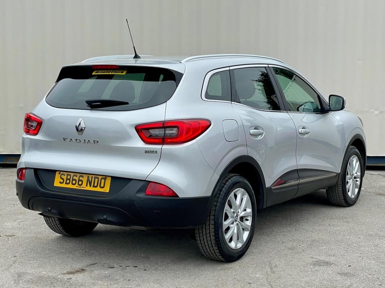 2016 Renault Kadjar 1.5 dCi Dynamique Nav Euro 6 (s/s) 5dr HATCHBACK Diesel Manual
