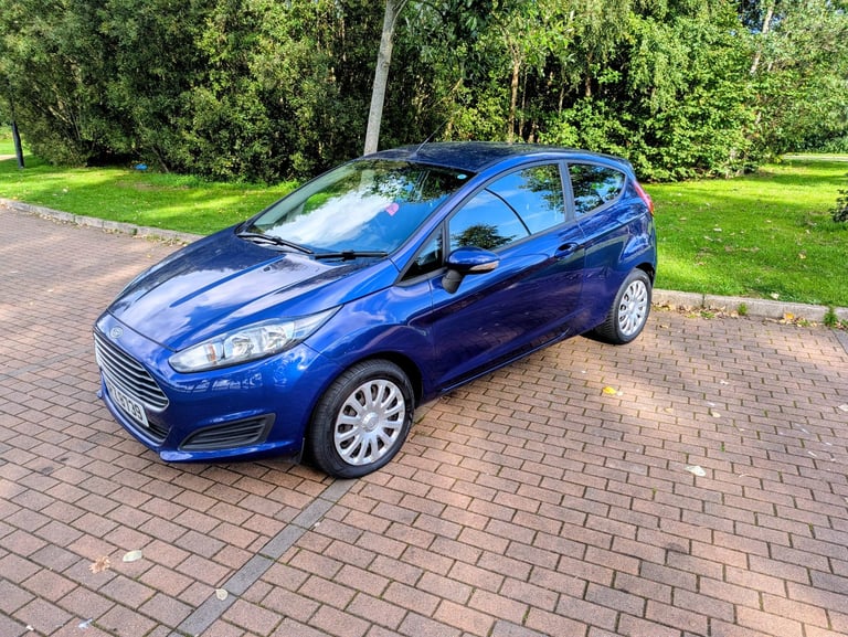 Ford, FIESTA, Hatchback, 2014, Manual, 1241 (cc), 3 doors