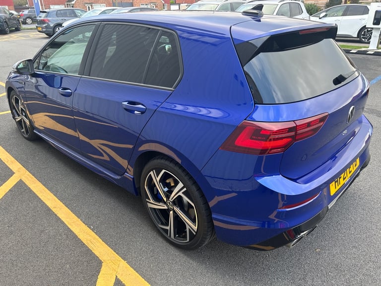 2021 VOLKSWAGEN GOLF MK8 2.0 TSI 320 R 4Motion 5dr DSG