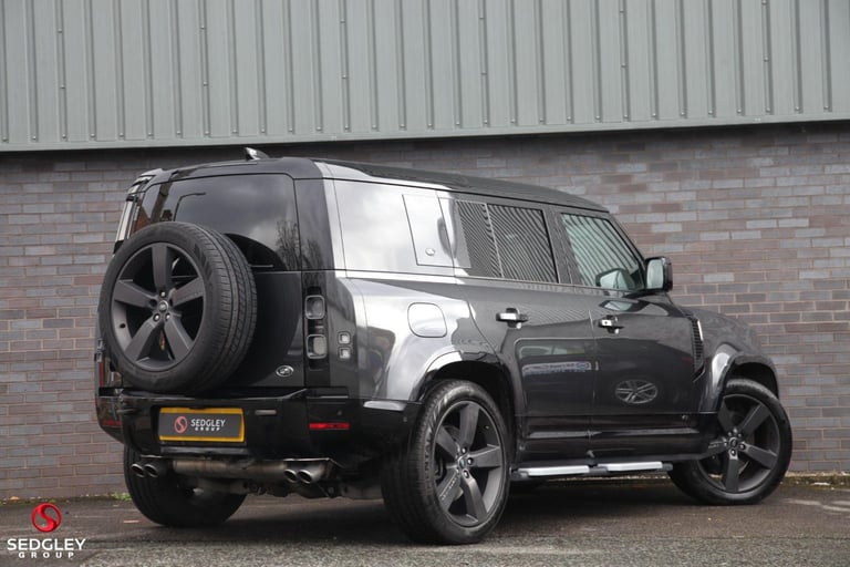 2022 Land Rover Defender 110 5.0 P525 V8 Auto 4WD Euro 6 (s/s) 5dr ESTATE Petrol Automatic