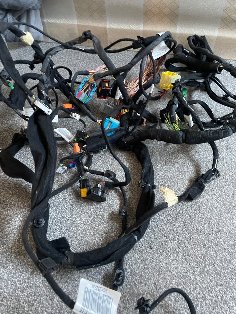 Citroen Blingo LCD screen and wiring harness