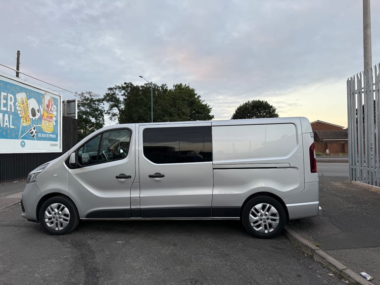 2021 Renault Trafic LL30 ENERGY dCi 170 Sport Nav Van EDC WINDOW VAN Diesel Automatic