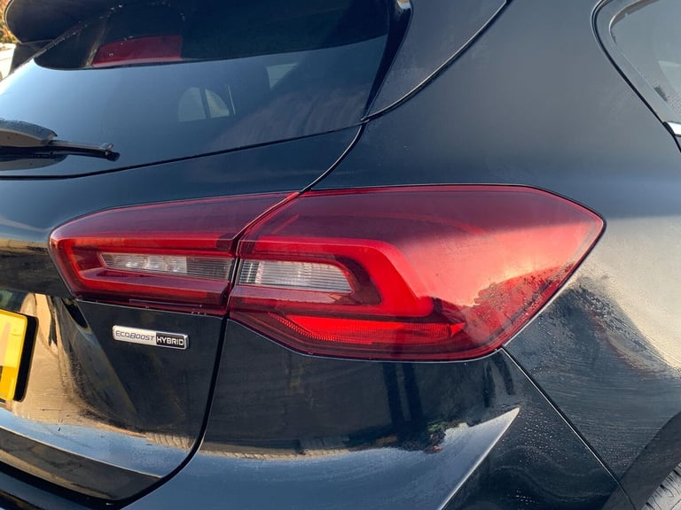 2022 Ford Focus 1.0T EcoBoost MHEV Titanium Euro 6 (s/s) 5dr HATCHBACK Petrol/Electric Hybrid Manual