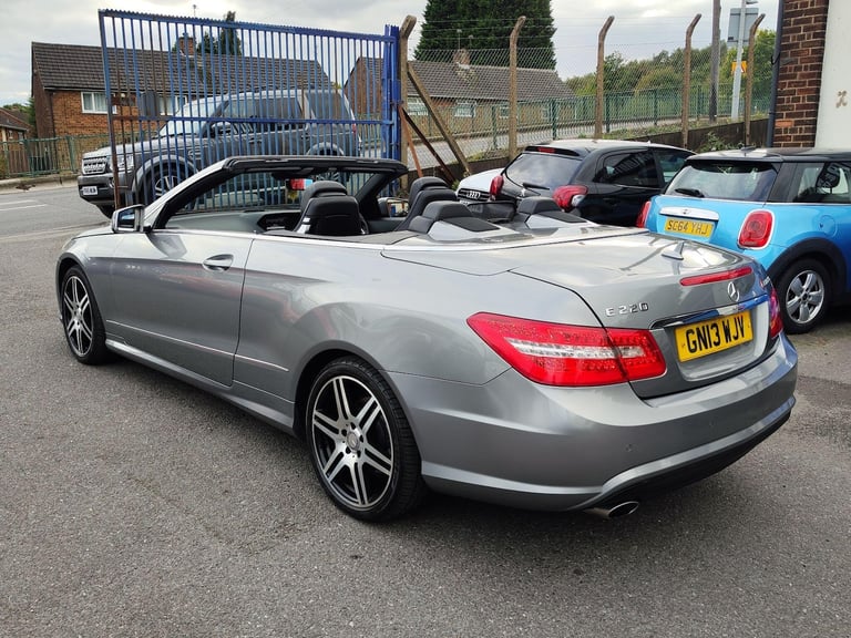 2013 Mercedes-Benz E-Class 2.1 E220 CDI BlueEfficiency Sport Cabriolet G-Tronic+ Euro 5 (s/s) 2dr...