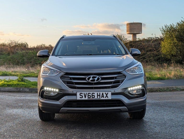 2016 Hyundai Santa Fe 2.2 CRDi Blue Drive Premium 4WD Euro 6 (s/s) 5dr ESTATE Diesel Manual