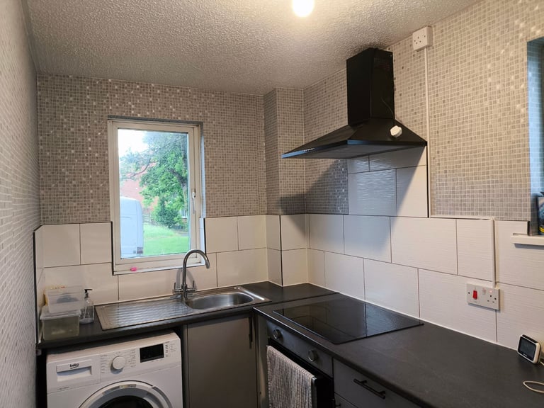 Newly Decorated One-Bedroom Maisonette To Let – 53 Stone Hill Drive, Blackburn, BB1 5TR 