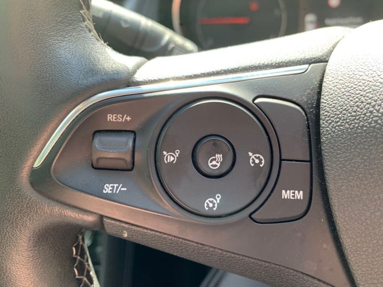 2019 19 VAUXHALL GRANDLAND X 1.5 TURBO D BLUEINJECTION ELITE NAV SUV 5DR DIESEL 