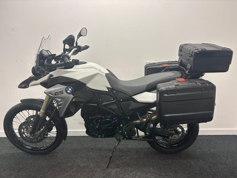 BMW F800GS  ** LOW MILES - HEATED GRIPS - LONG MOT ** 