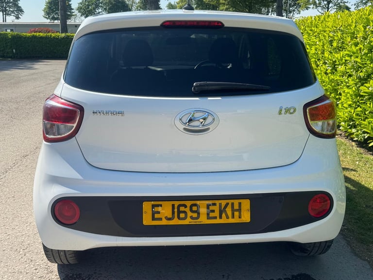 Hyundai i10 Play 1.0 Euro 6 5dr 2019 (69) Only 47K Ideal 1st Car