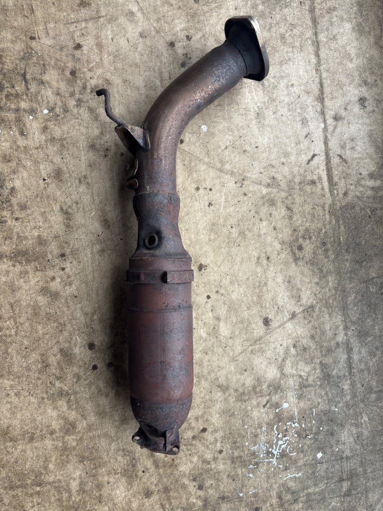 image for Genuine civic EP3 catalytic converter 