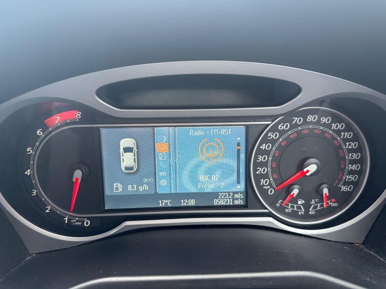 Ford, MONDEO, Hatchback, 2010, Manual, 1999 (cc), 5 doors