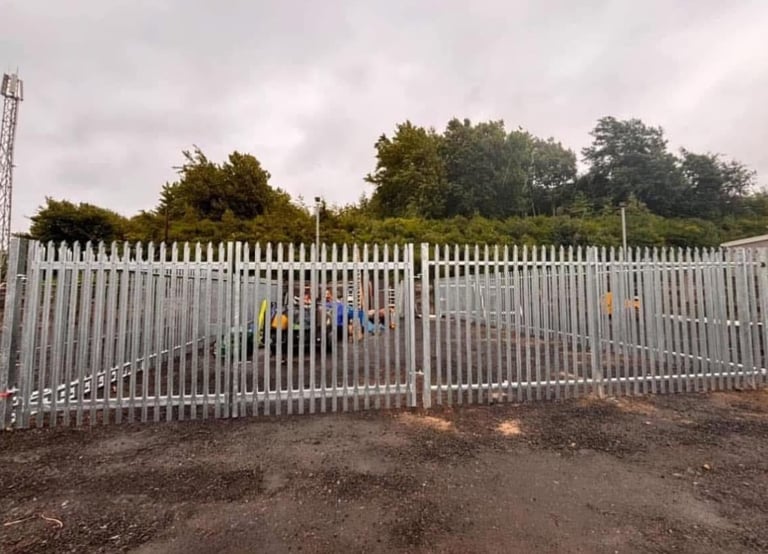 Industrial business yards to let Midlothian 