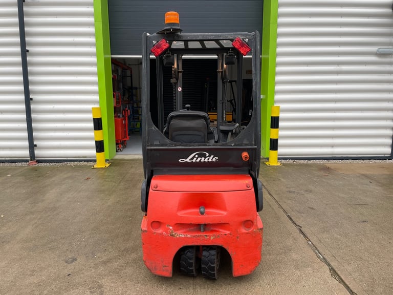 forklift linde