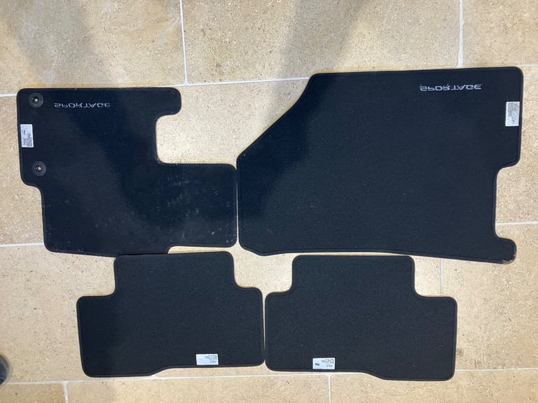 KIA Sportage car 2024 mats £25