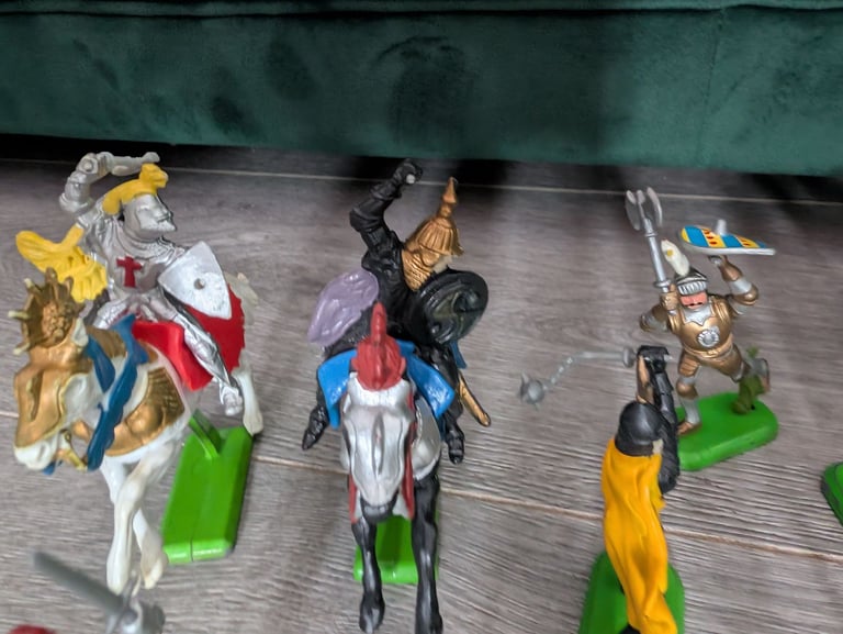 Brittans cowboys and Indians plus knights 