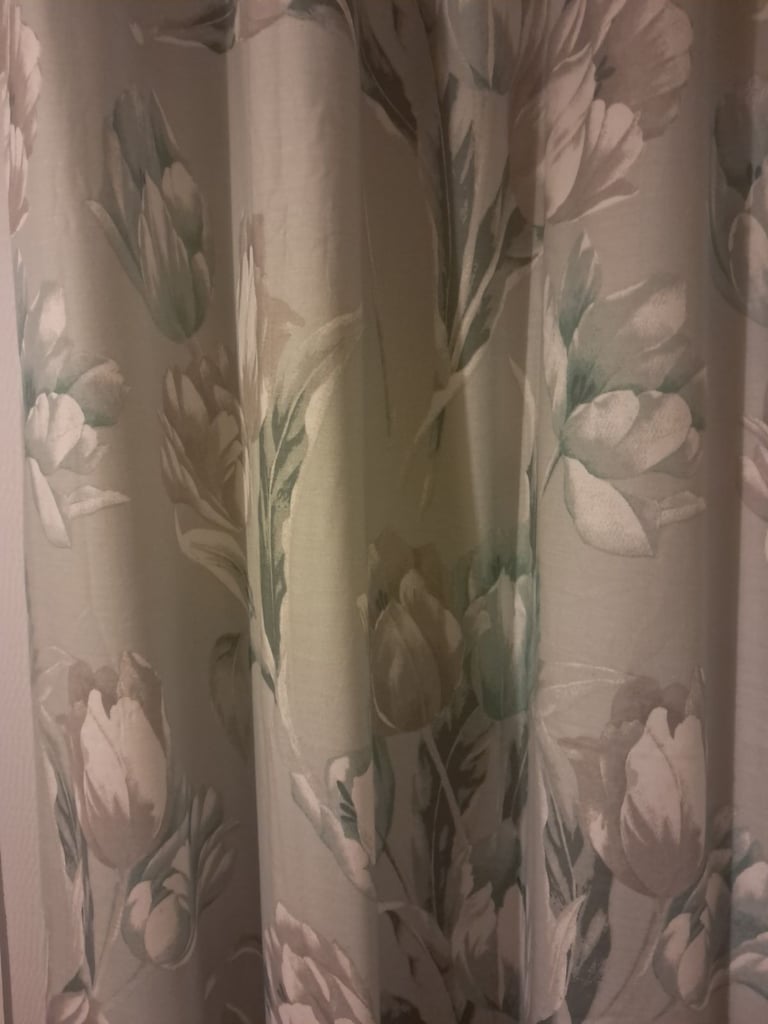 image for Brand new curtains