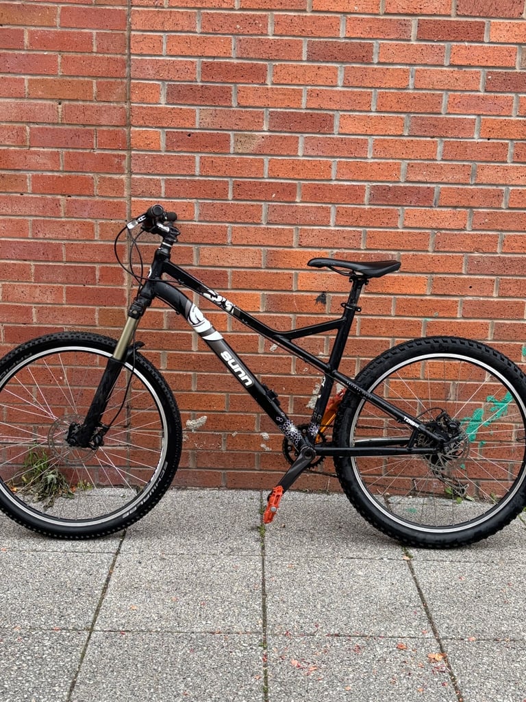 image for Sunn 19” Frame MTB – 26” Wheels – Hydraulics