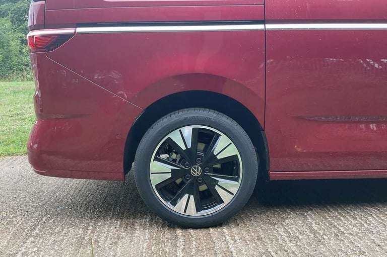 2025 Volkswagen Multivan Diesel Estate 2.0 TDI Style 5dr LWB DSG People Carrier Diesel Automatic