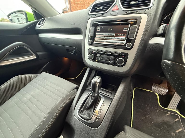 2011 Volkswagen Scirocco 2.0 TDI GT Hatchback 3dr Diesel DSG Euro 5 (170 ps) COUPE Diesel Automatic