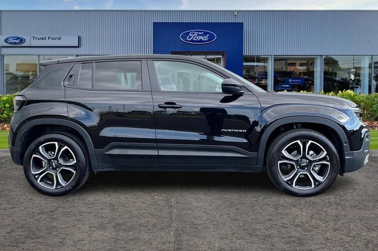 2025 Jeep Avenger 1.2 Summit SUV 5dr Petrol Manual** 4,216 Miles 360 Camera, Parking Sensors, SUV...