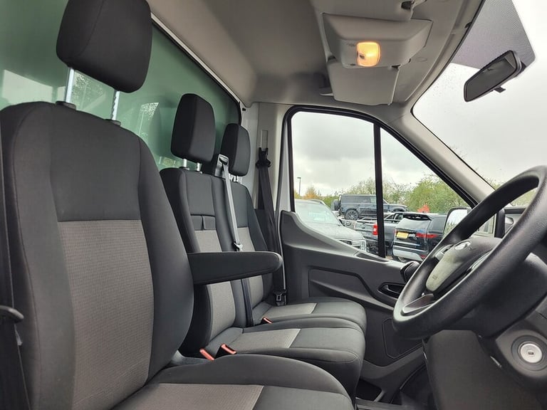 2022 Ford Transit 350 EcoBlue Leader Luton TDCI 130ps 4.1m with Air Con, Tail Lift &amp; 1 Owner ...