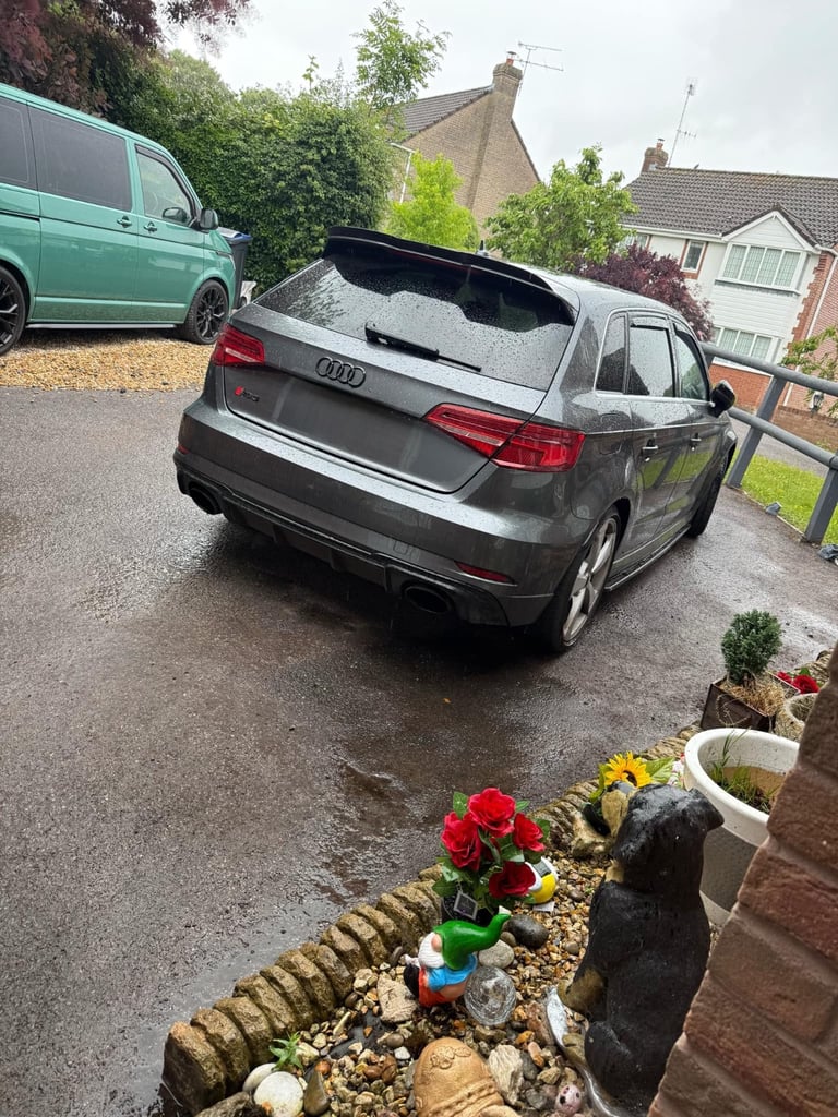 Audi, RS3, Hatchback, 2018, Semi-Auto, 2480 (cc), 5 doors