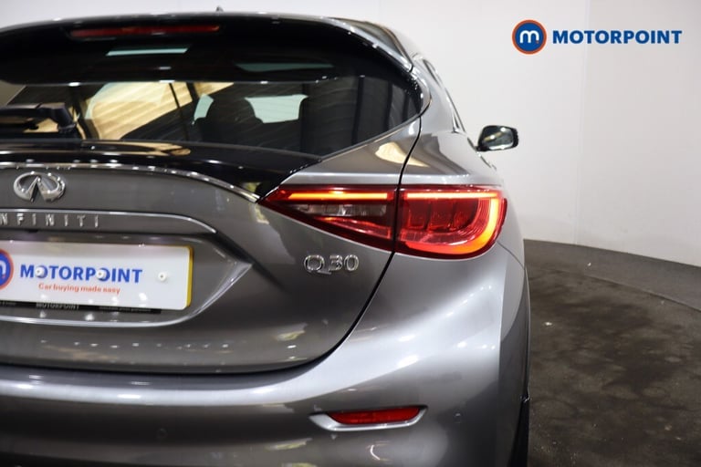 2017 Infiniti Q30 1.5d Premium Tech 5dr HATCHBACK DIESEL Manual