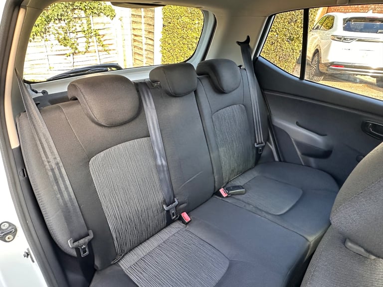 Hyundai, I10, Hatchback, 2012, Manual, 1248 (cc), 5 doors