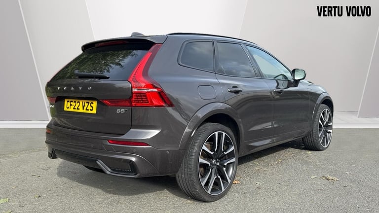 2022 Volvo XC60 2.0 B5P Ultimate Dark 5dr AWD Geartronic Petrol Estate Estate Petrol Automatic
