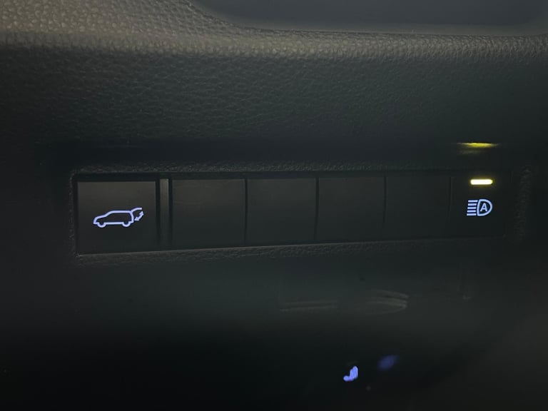 2022 Toyota RAV4 2.5 VVT-h Design CVT Euro 6 (s/s) 5dr ESTATE Petrol/Electric Hybrid Automatic