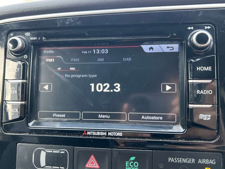 2017 Mitsubishi Outlander 2.0h 12kWh Juro CVT 4WD Euro 6 (s/s) 5dr SUV Hybrid Automatic