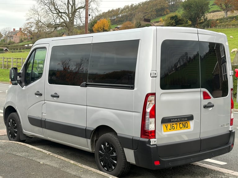 2017 Renault Master SL28dCi 110 Business WHEELCHAIR ACCESS/CAMPER PANEL VAN Diesel Manual
