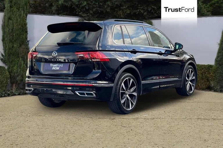 2022 Volkswagen Tiguan 2.0 TDI R-Line 5dr DSG ESTATE DIESEL Semi Automatic