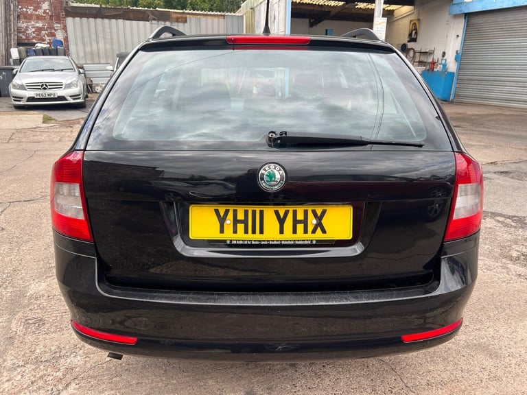 2011 Skoda Octavia 1.6 SE 5dr ESTATE Petrol Manual
