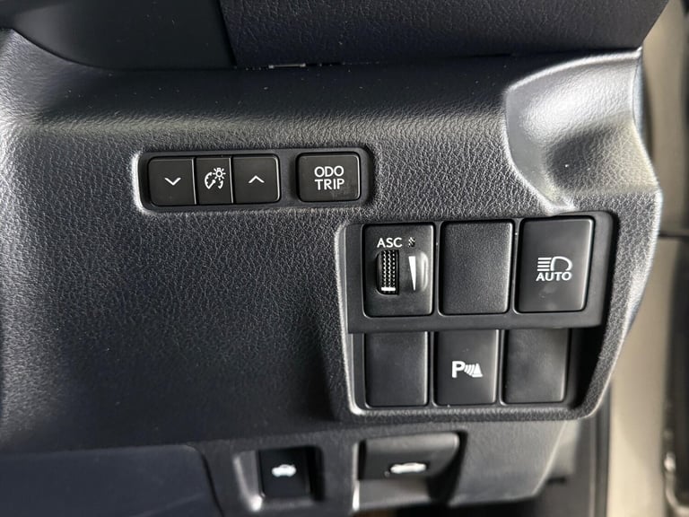 2018 Lexus IS 300h Executive Edition 4dr CVT Auto SALOON PETROL/ELECTRIC Automatic