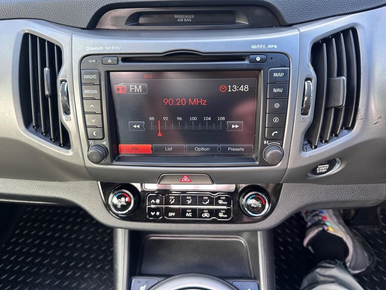 2015 Kia Sportage 2.0 CRDi KX-4 SUV 5dr Diesel Manual AWD Euro 5 (181 bhp) ESTATE Diesel Manual