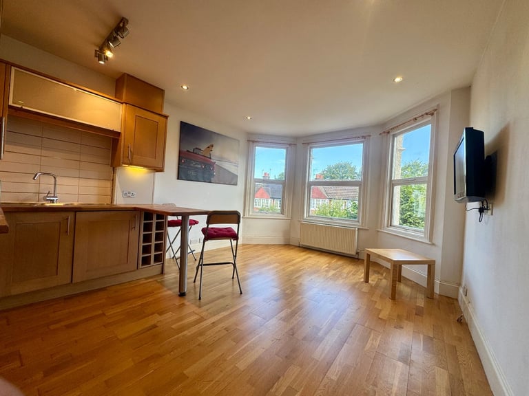 image for One Bedroom Flat to Rent Near Harrow on The Hills - Butler Avenue Harrow HA1 