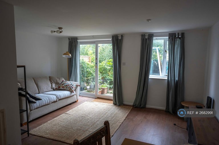 3 bedroom house in Ablett Close, Oxford, OX4 (3 bed) (#2682991)