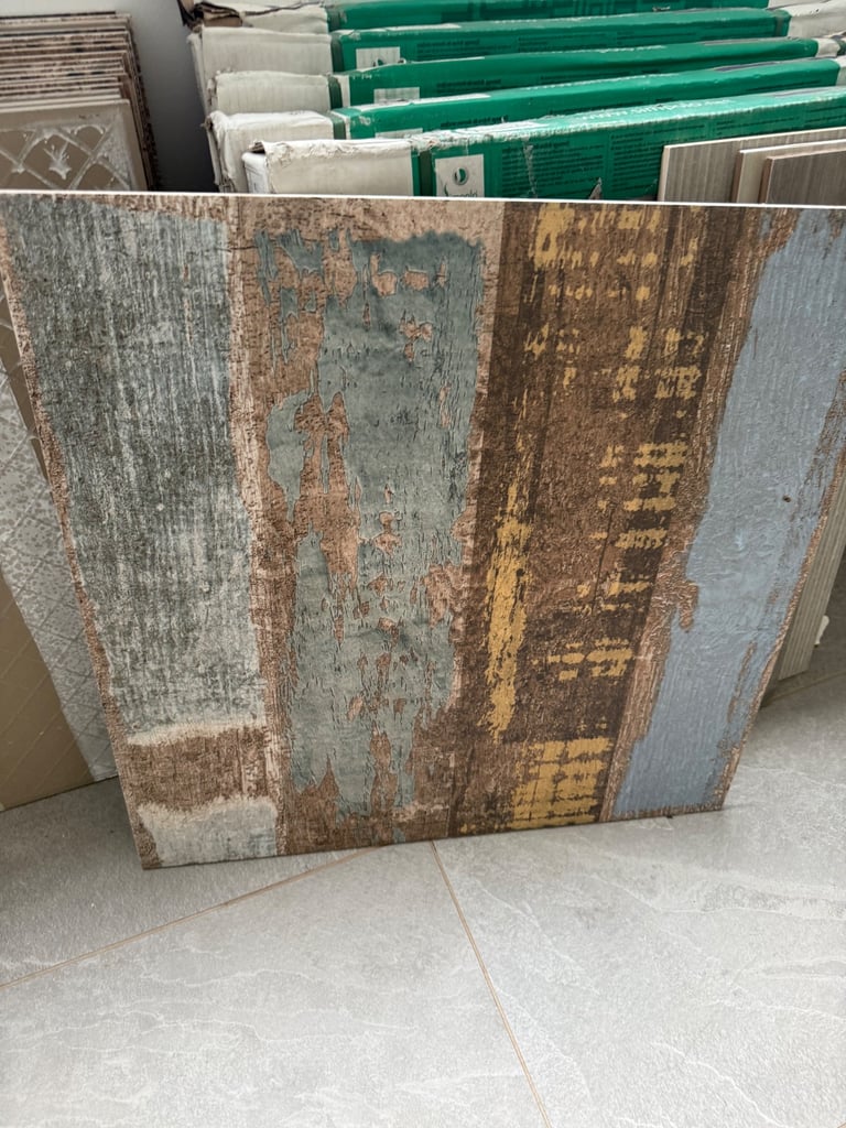 16 porcelain wood floor effect tiles 600 x 600