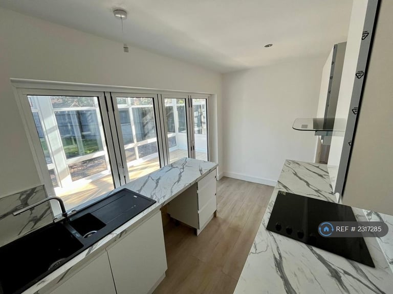 image for 3 bedroom house in Avon Street, Birkenhead, CH41 (3 bed) (#2317285)