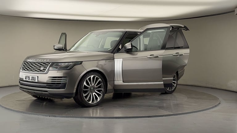 2019 Land Rover Range Rover 4.4 SD V8 Autobiography SUV 5dr Diesel Auto 4WD Euro 6 (s/s) (339 ps)...