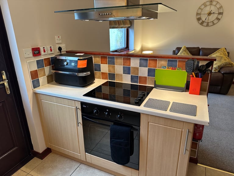One Bedroom Flat for Short Term Let, Culduthel, Inverness