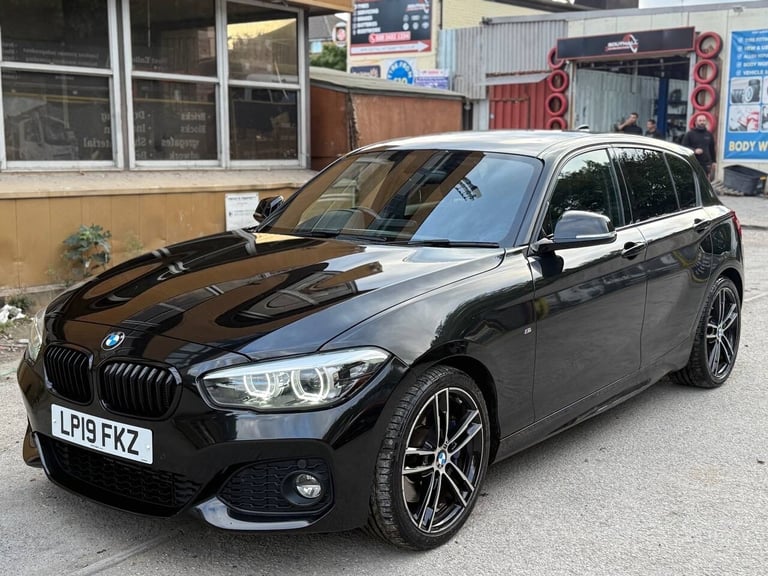 2019 BMW 1 Series 118i [1.5] M Sport Shadow Ed 5dr Step Auto HATCHBACK Petrol Automatic