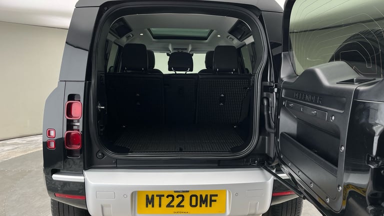 2022 Land Rover Defender 110 3.0 D250 MHEV XS Edition SUV 5dr Diesel Auto 4WD Euro 6 (s/s) (250 p...