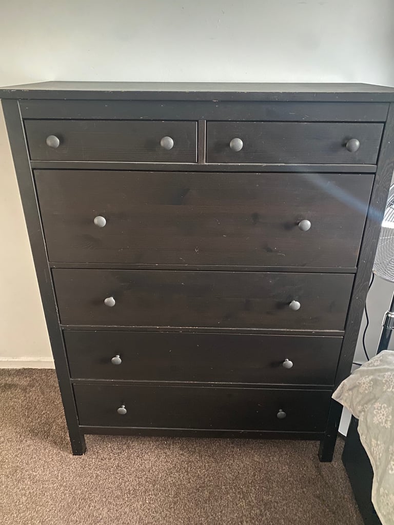 image for Lovely well kept chest drawers 