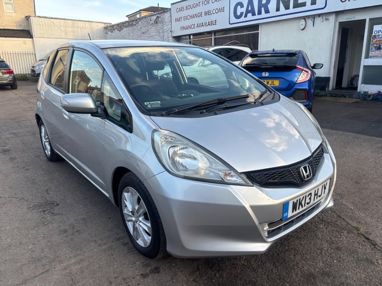 image for 2013 Honda Jazz 1.4 i-VTEC ES Euro 5 5dr HATCHBACK Petrol Manual