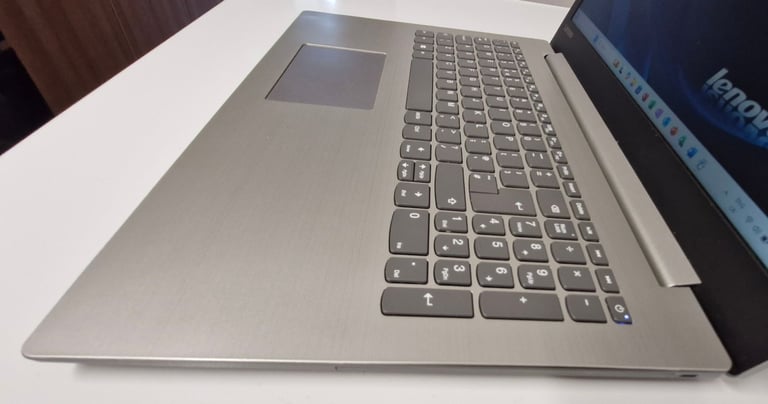 Lenovo laptop 